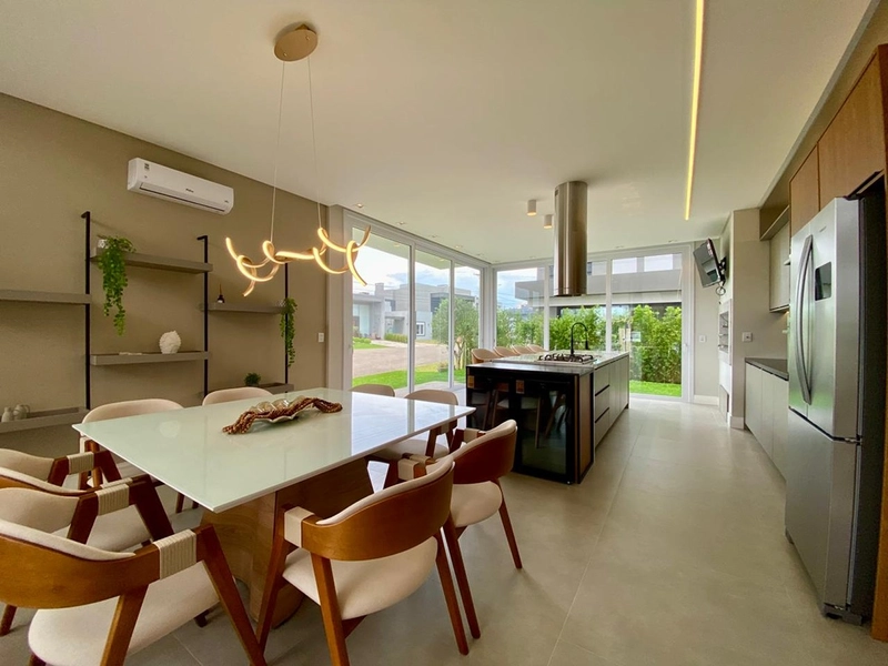 Sobrado Alto Padrão Mobiliado em Condomínio com Infraestrutura Completa: 11ª foto da galeria de imagens do imóvel