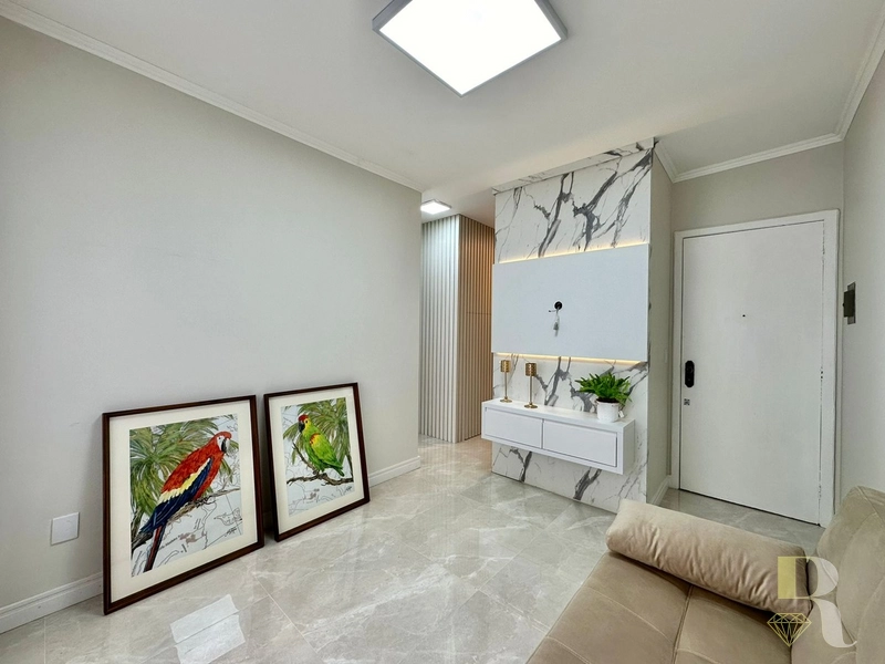 UM DORMITÓRIO MOBILIADO E DECORADO: 4ª foto da galeria de imagens do imóvel