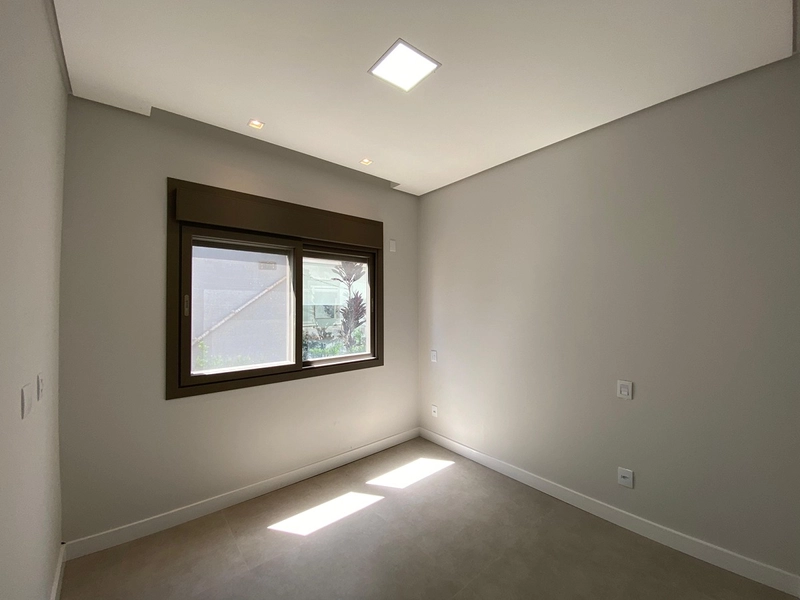 ✨ Design Moderno e Vista Deslumbrante — Casa Beira Lago no Costa Serena!: 16ª foto da galeria de imagens do imóvel