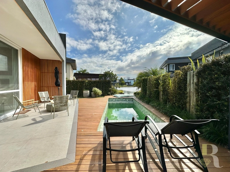 CASA TÉRREA À VENDA, CONDOMÍNIO MALIBU COM VISTA PARA O LAGO: 24ª foto da galeria de imagens do imóvel