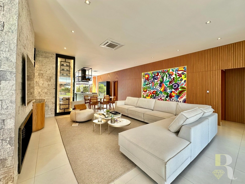 CASA TÉRREA À VENDA, CONDOMÍNIO MALIBU COM VISTA PARA O LAGO: 2ª foto da galeria de imagens do imóvel