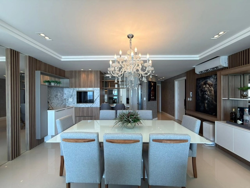 APARTAMENTO FRENTE MAR – 100% MOBILIADO: 8ª foto da galeria de imagens do imóvel