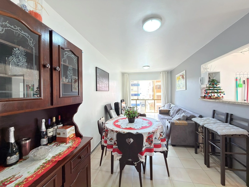 APARTAMENTO À VENDA COM VISTA PARA O MAR: 5ª foto da galeria de imagens do imóvel