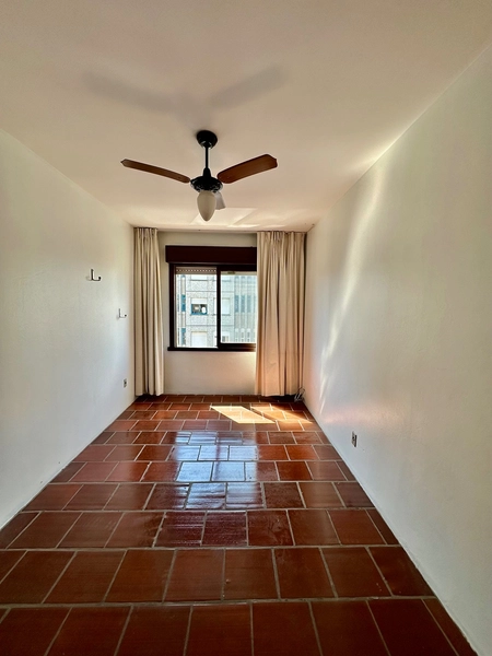 Apartamento 3 dormitórios de esquina de frente para Av Central: 4ª foto da galeria de imagens do imóvel