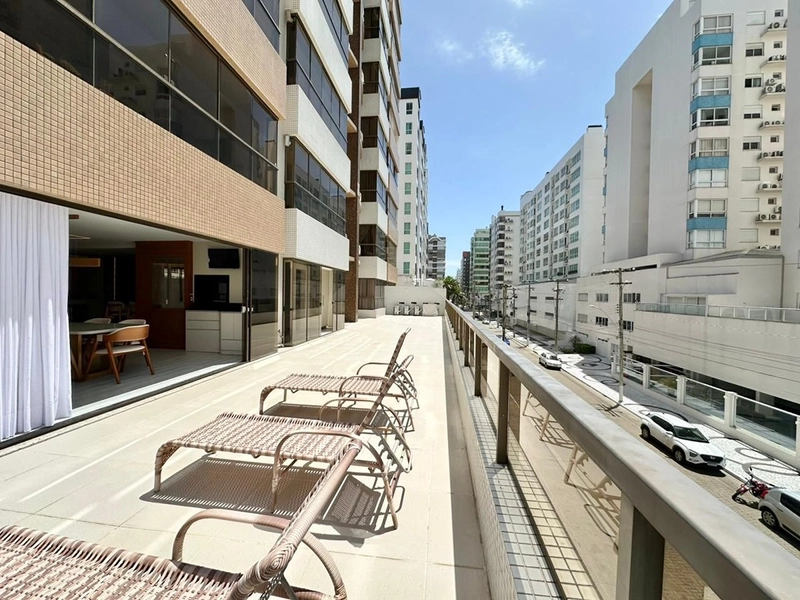 NOVIDADE À VENDA COM TERRAÇO E VISTA MAR INCRÍVEL!: 29ª foto da galeria de imagens do imóvel