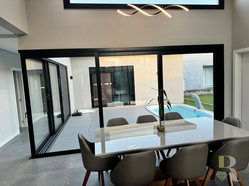 CASA TÉRREA CONDOMÍNIO DUBAI: 5ª foto da galeria de imagens do imóvel