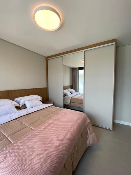 Alto padrão à beira do lago no Condomínio Enseada: 15ª foto da galeria de imagens do imóvel