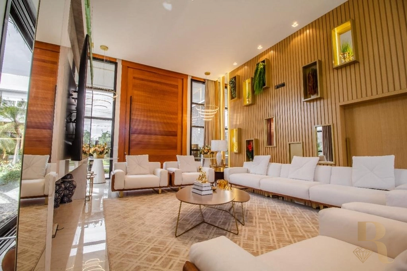 MAGNIFICA CASA NO CONDOMÍNIO VELAS DA MARINA: 3ª foto da galeria de imagens do imóvel
