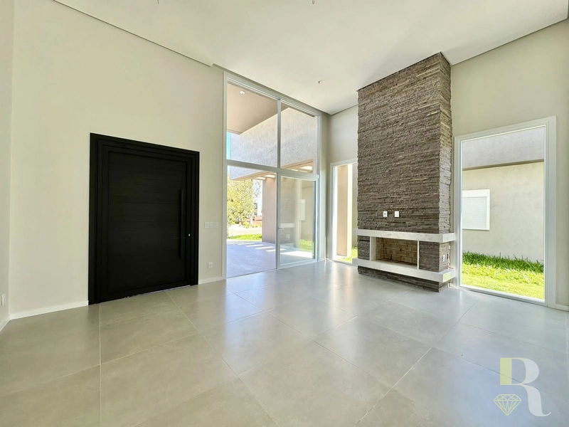 CASA NOVA 3 SUITES COND. DUBAI: 7ª foto da galeria de imagens do imóvel