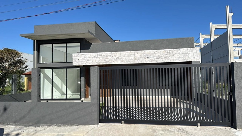 Casa térrea no Bairro Araçá lado mar : 1ª foto da galeria de imagens do imóvel