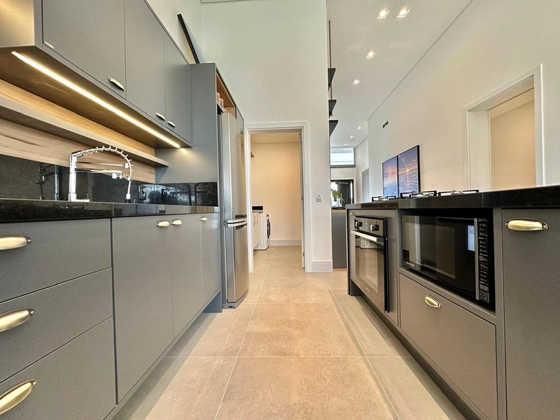 Casa de Alto Padrão no Condomínio Arenas Curumim : 9ª foto da galeria de imagens do imóvel