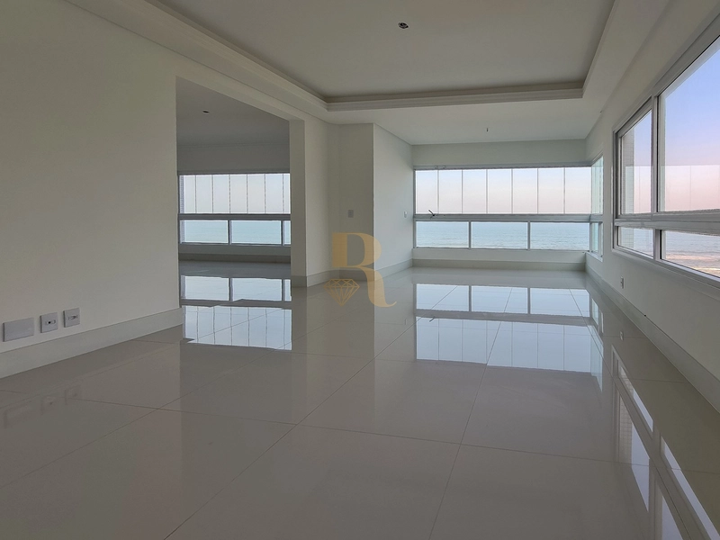 Apartamento 4 dormitórios beira mar único!: 13ª foto da galeria de imagens do imóvel