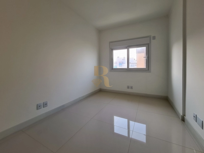 Apartamento 4 dormitórios diferenciado beira mar!: 7ª foto da galeria de imagens do imóvel