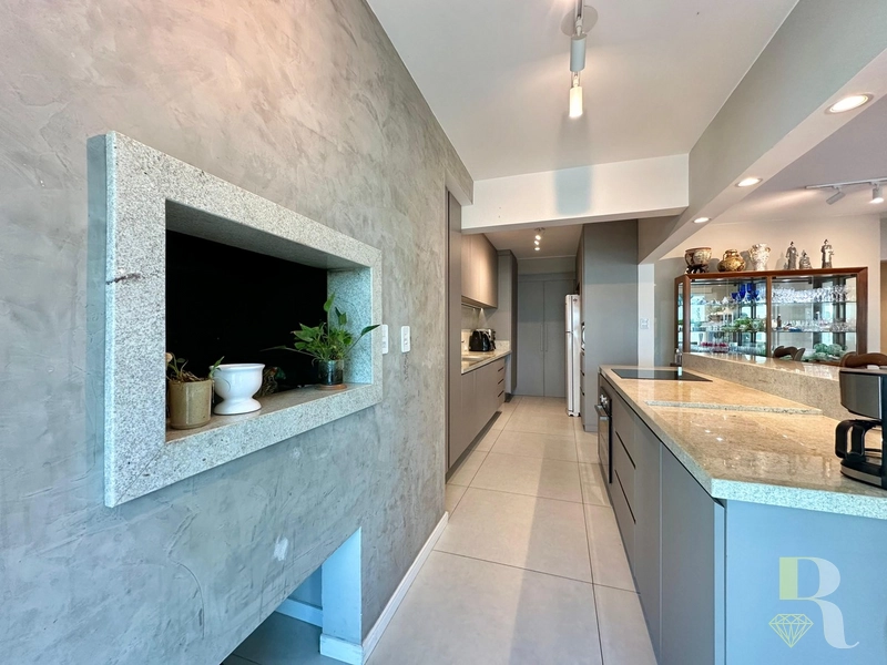 Apartamento 4 dormitorios 2 vagas vista mar e infra: 14ª foto da galeria de imagens do imóvel