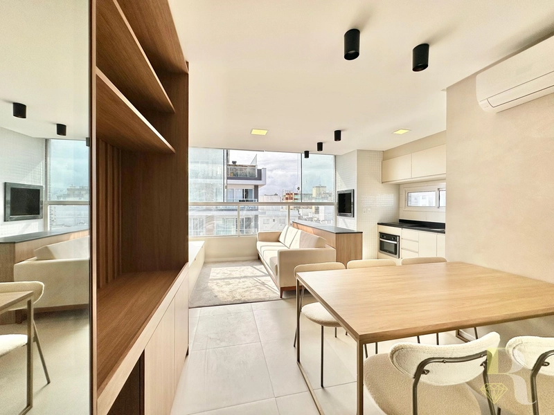 APARTAMENTO COM SACADA DE FRENTE À VENDA: 9ª foto da galeria de imagens do imóvel