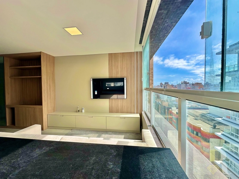 APARTAMENTO COM SACADA DE FRENTE À VENDA: 4ª foto da galeria de imagens do imóvel