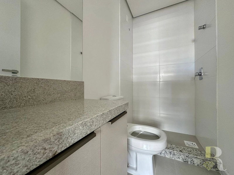 APARTAMENTO COM VISTA INCRÍVEL: 25ª foto da galeria de imagens do imóvel