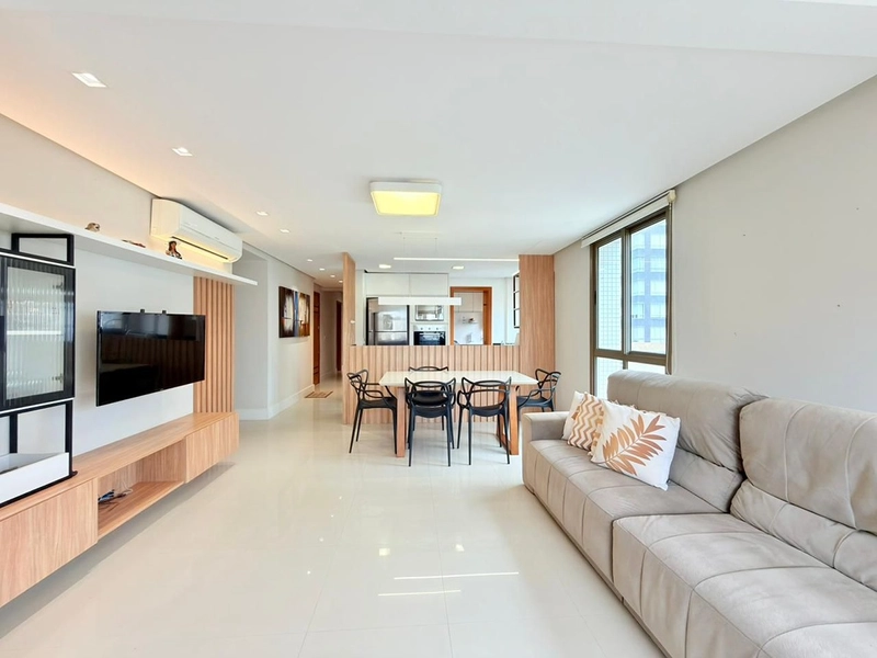 APARTAMENTO À VENDA – FRENTE PARA A PRAÇA TIARAJÚ: 2ª foto da galeria de imagens do imóvel