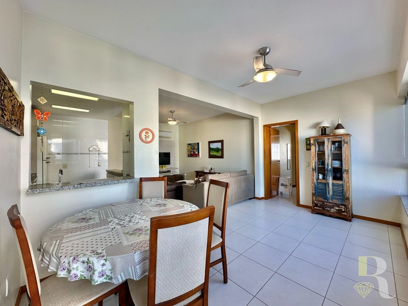 APARTAMENTO COM SACADA COM VISTA LIBERADA À VENDA!: 5ª foto da galeria de imagens do imóvel
