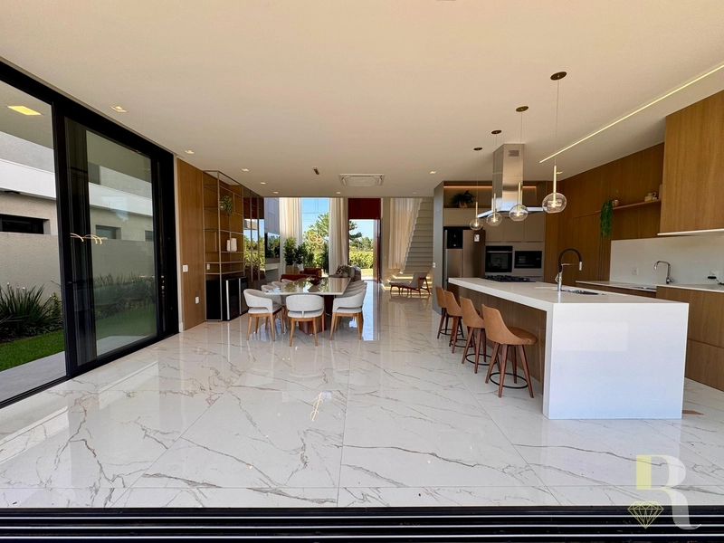 Casa finamente mobiliada e decorada nunca habitada: 8ª foto da galeria de imagens do imóvel
