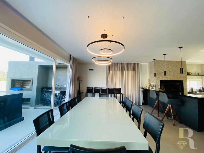 Casa Cond. Quintas do Lago com Piscina: 7ª foto da galeria de imagens do imóvel