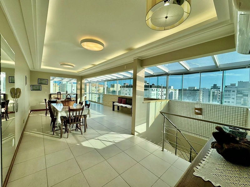 Cobertura Duplex Mobiliada em Capão da Canoa: 2ª foto da galeria de imagens do imóvel