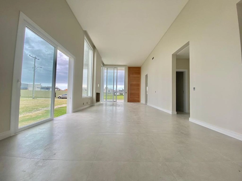 Linda Casa Cond Fechado no Coração de Capão: 10ª foto da galeria de imagens do imóvel