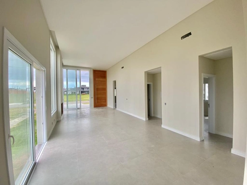 Linda Casa Cond Fechado no Coração de Capão: 15ª foto da galeria de imagens do imóvel