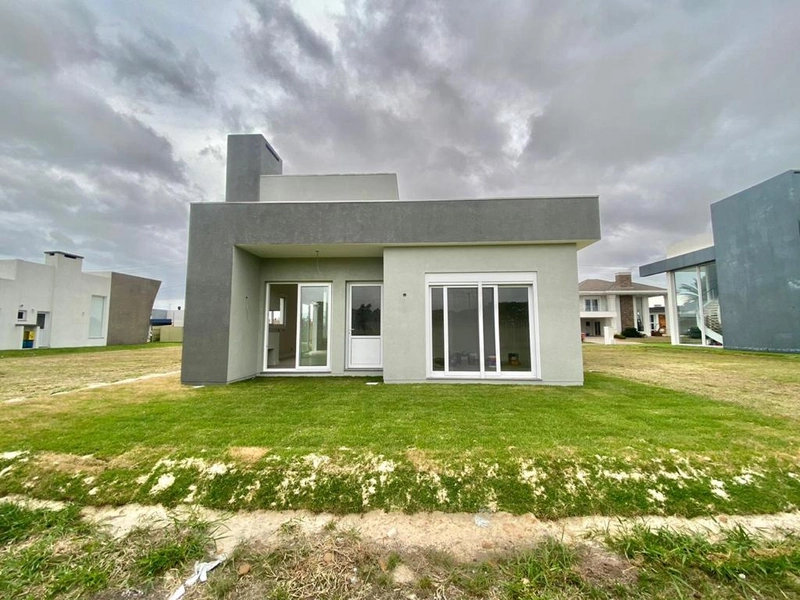 Linda Casa Cond Fechado no Coração de Capão: 12ª foto da galeria de imagens do imóvel