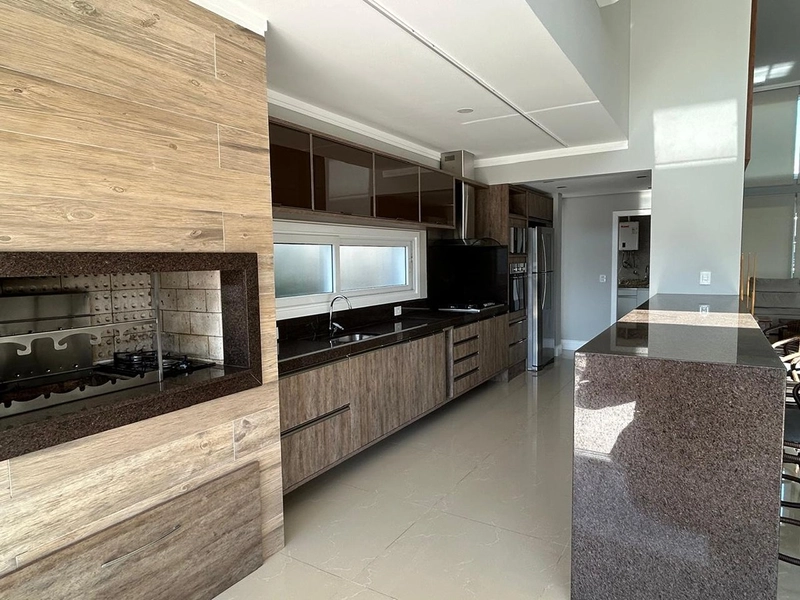 Sobrado Beira Lago - Condomínio Malibu: 15ª foto da galeria de imagens do imóvel