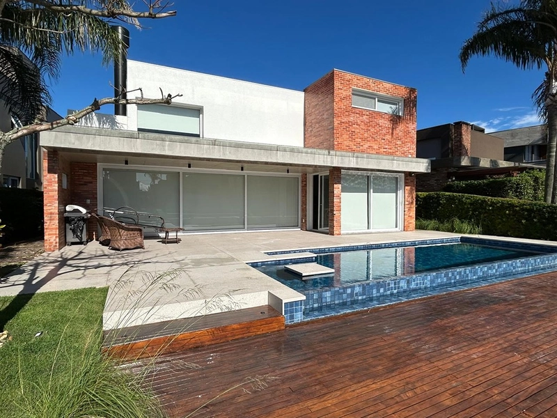 Sobrado Beira Lago - Condomínio Malibu: 9ª foto da galeria de imagens do imóvel