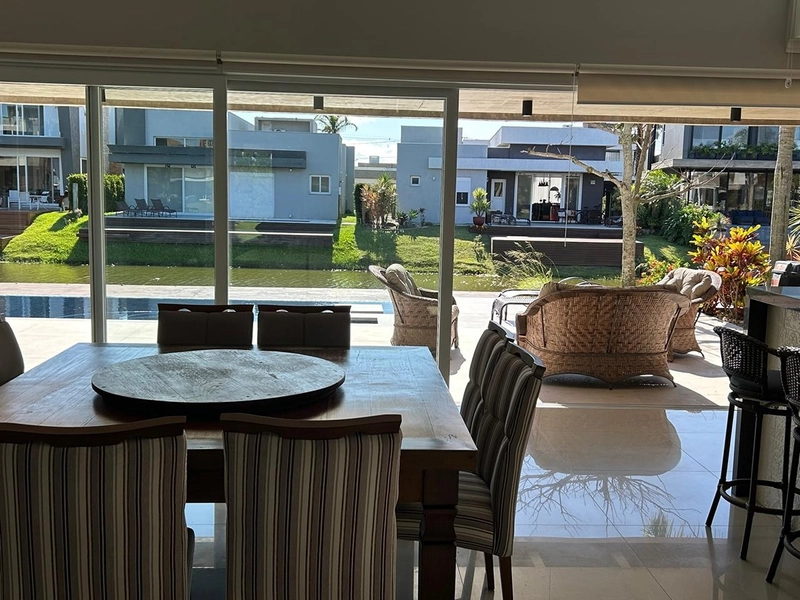 Sobrado Beira Lago - Condomínio Malibu: 10ª foto da galeria de imagens do imóvel