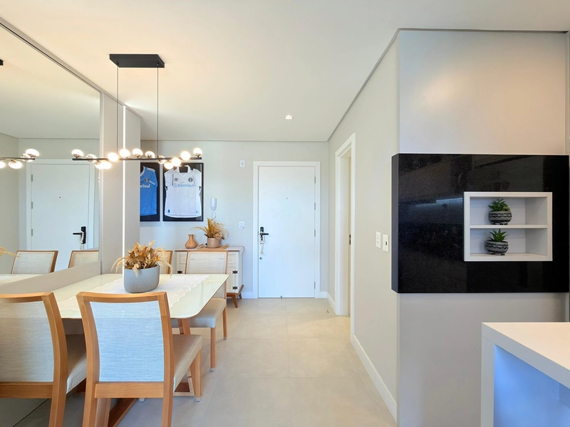 Apartamento à Venda na Zona Nova – Mobiliado e Decorado | 2 Suítes: 7ª foto da galeria de imagens do imóvel