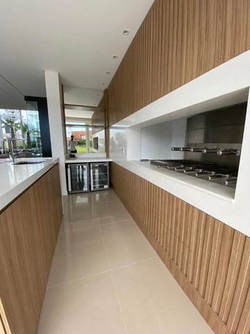 SOBRADO 5 SUITES BEIRA LAGO ENSEADA: 8ª foto da galeria de imagens do imóvel