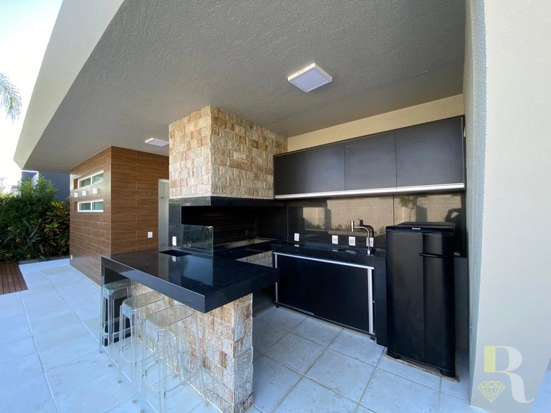 CASA ENSEADA 4 SUITES MOBILIADA E DECORADA COM PISCINA: 15ª foto da galeria de imagens do imóvel