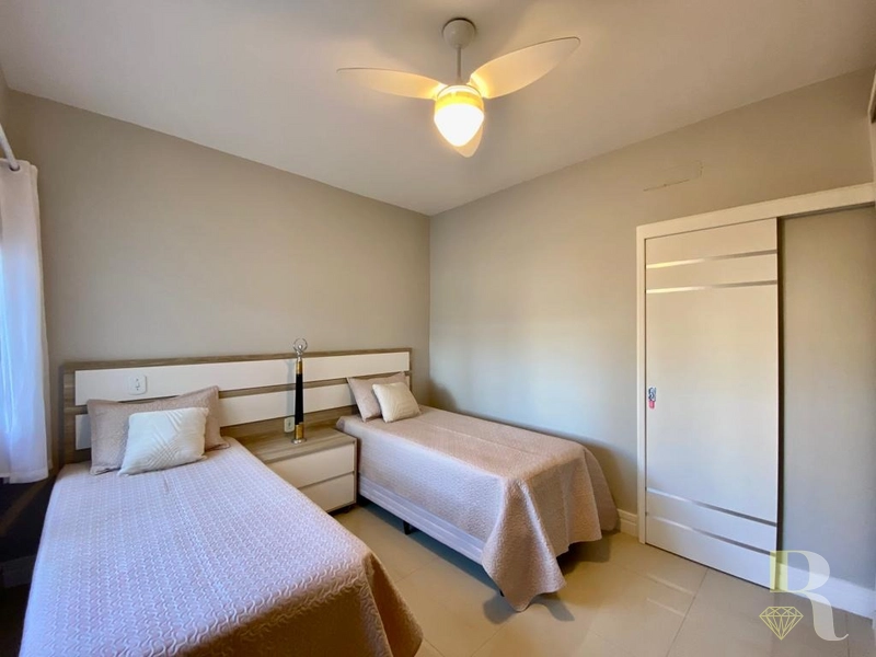 CASA ENSEADA 4 SUITES MOBILIADA E DECORADA COM PISCINA: 10ª foto da galeria de imagens do imóvel