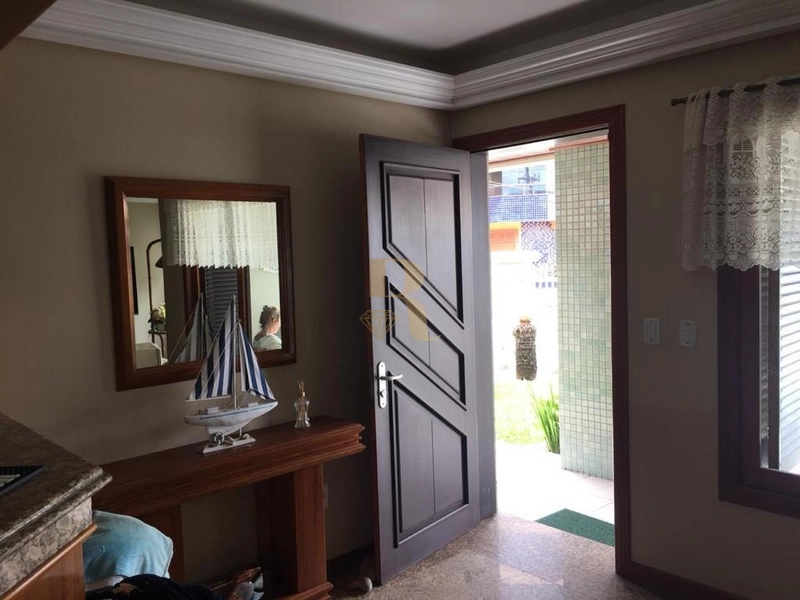 Duplex com infra junto a praia com Piscina e infra!!: 15ª foto da galeria de imagens do imóvel