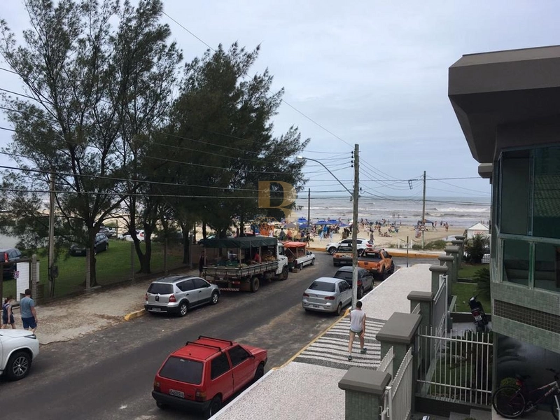 Duplex com infra junto a praia com Piscina e infra!!: 20ª foto da galeria de imagens do imóvel