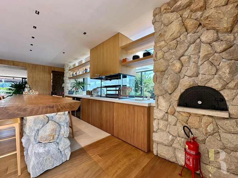 ESPETACULAR CASA ESTILO STUDIO54 PADRAO IMPAR NA PRAIA: 40ª foto da galeria de imagens do imóvel