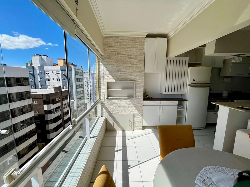 Apartamento na Zona Nova: 5ª foto da galeria de imagens do imóvel