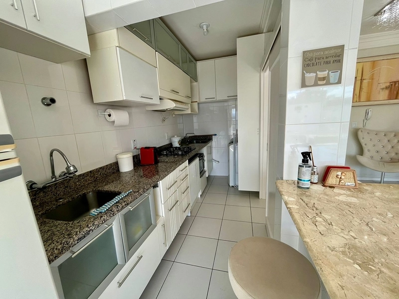 Apartamento na Zona Nova: 4ª foto da galeria de imagens do imóvel