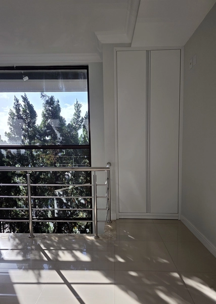 SOBRADO NO CENTRO DE XANGRI-LÁ – 3 DORMITÓRIOS | ALTO PADRÃO: 32ª foto da galeria de imagens do imóvel