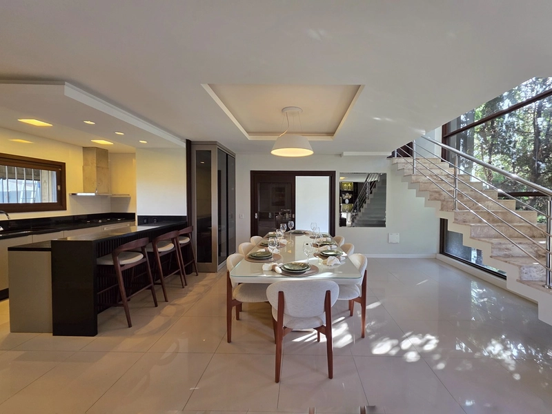 SOBRADO NO CENTRO DE XANGRI-LÁ – 3 DORMITÓRIOS | ALTO PADRÃO: 19ª foto da galeria de imagens do imóvel