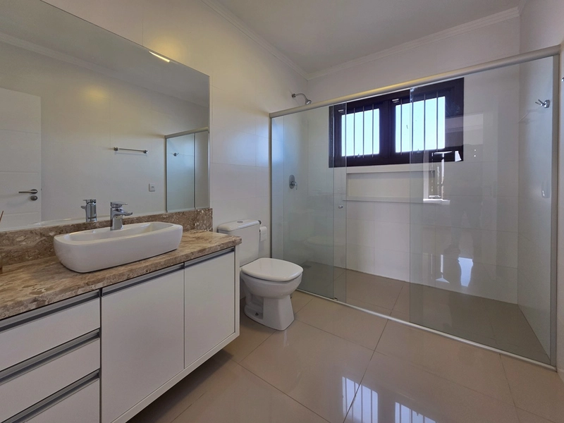 SOBRADO NO CENTRO DE XANGRI-LÁ – 3 DORMITÓRIOS | ALTO PADRÃO: 22ª foto da galeria de imagens do imóvel