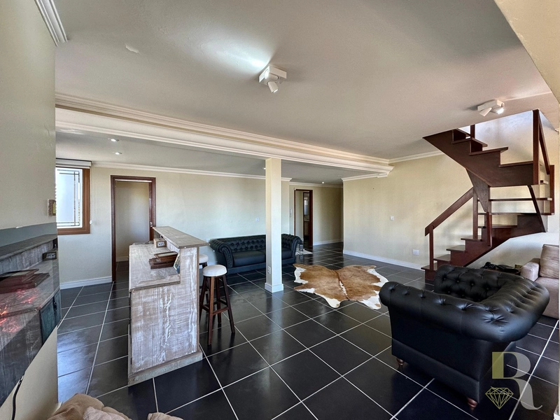 COBERTURA DUPLEX COM TERRAÇO E VISTA LIBERADA PARA O MAR E PRAÇA FLÁVI: 2ª foto da galeria de imagens do imóvel