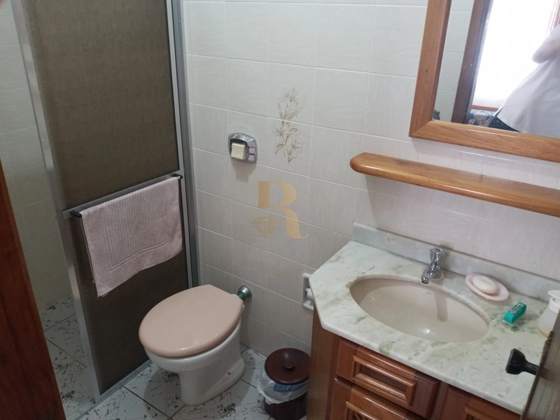 Maravilhosa Casa de Bairro 04 Dormitórios: 17ª foto da galeria de imagens do imóvel