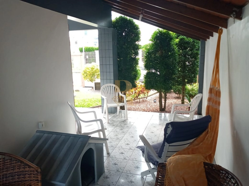 Maravilhosa Casa de Bairro 04 Dormitórios: 11ª foto da galeria de imagens do imóvel