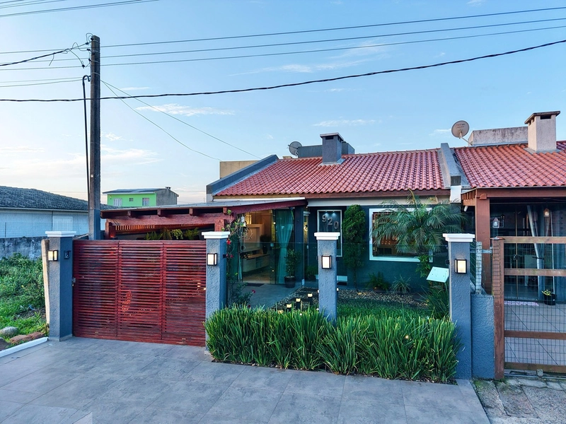 Casa no Bairro Guarani – Mobiliada, Decorada e Pronta para Morar: 1ª foto da galeria de imagens do imóvel