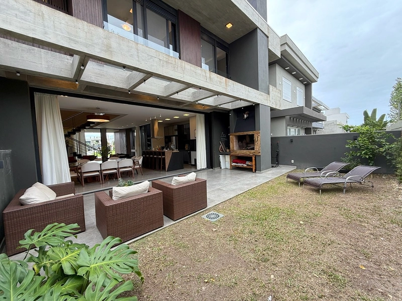 SOBRADO 5 SUITES CONDOMINIO SUNSET: 7ª foto da galeria de imagens do imóvel