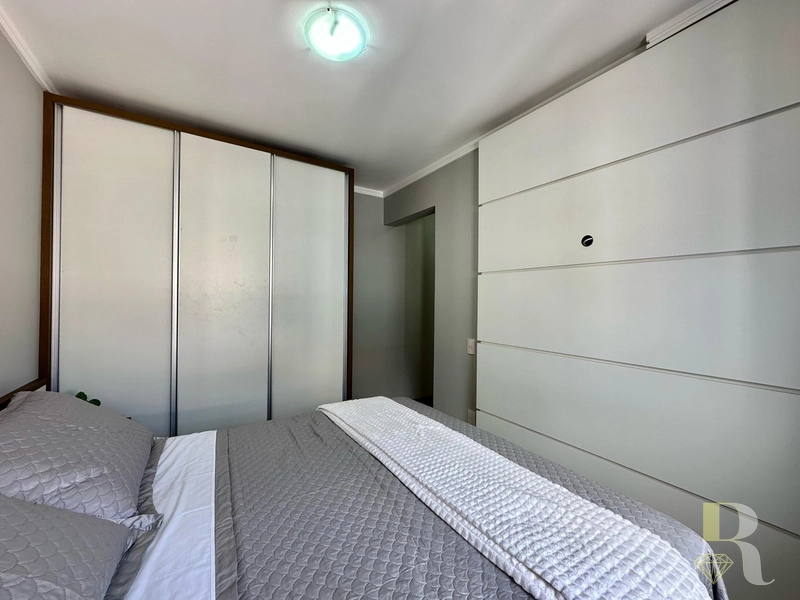 APARTAMENTO DE ESQUINA COM VISTA LIBERADA PARA O MAR!: 8ª foto da galeria de imagens do imóvel